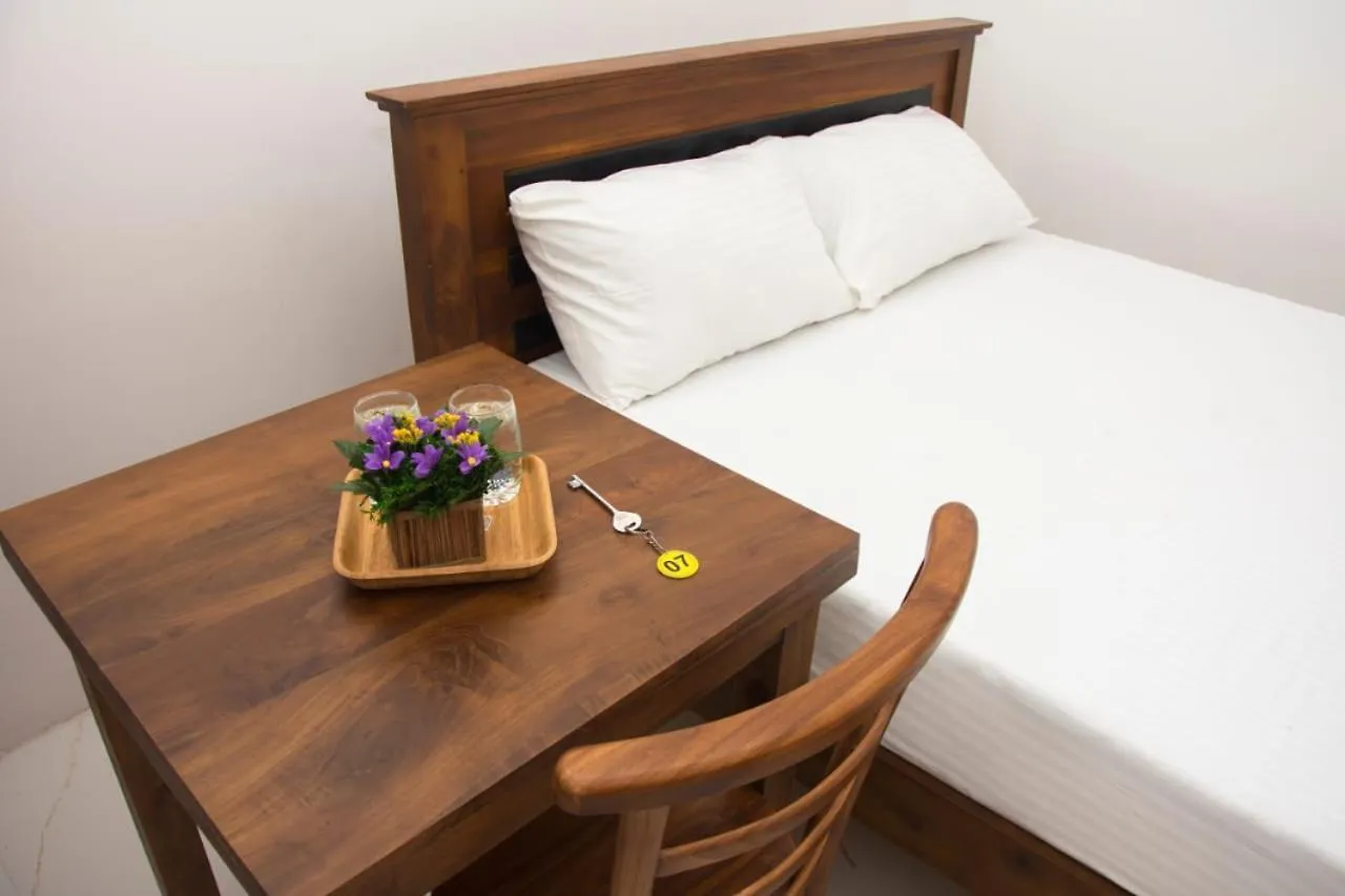 Guest house Sanmi Airport Resort Katunayake