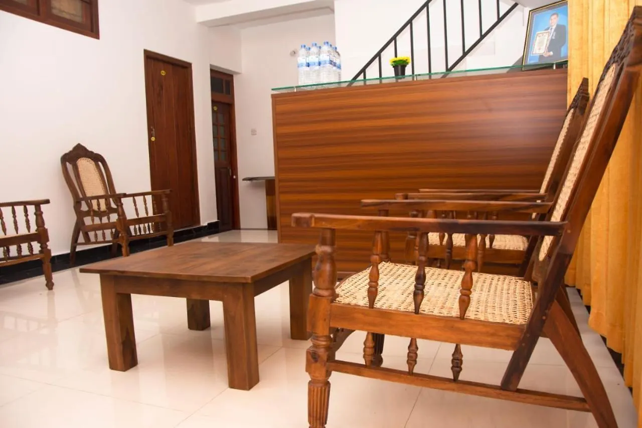 Guest house Sanmi Airport Resort Katunayake